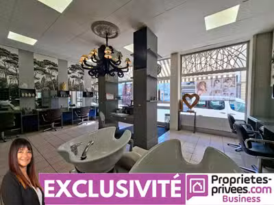 AV salon de coiffure emplacement N°1 le Coteau