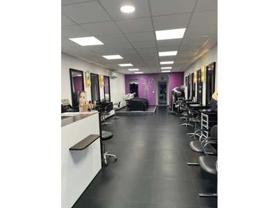 Vente Beauté - Esthétique - Coiffure à Saint-Dizier