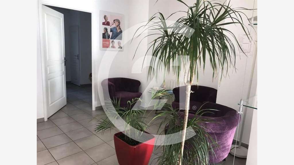 Vente FDC bien-être et esthétique secteur Valence