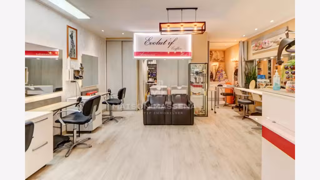 Vente salon de coiffure mixte à Vence centre