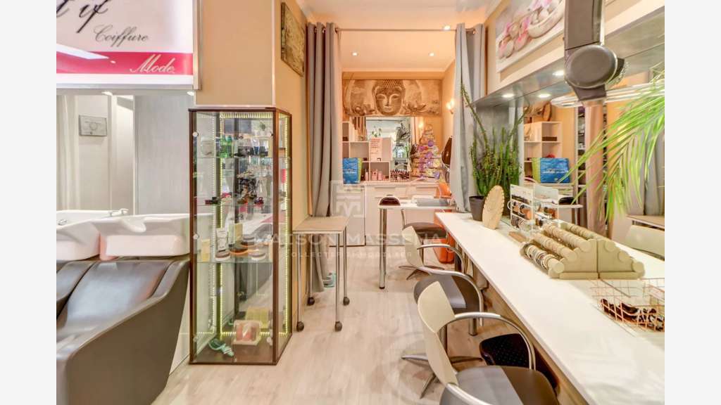 Vente salon de coiffure mixte à Vence centre