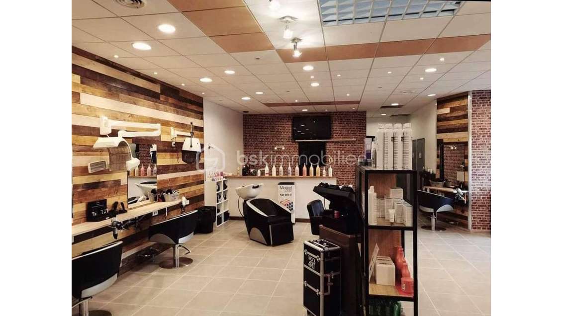 A vendre salon de coiffure esthétique Villemandeur