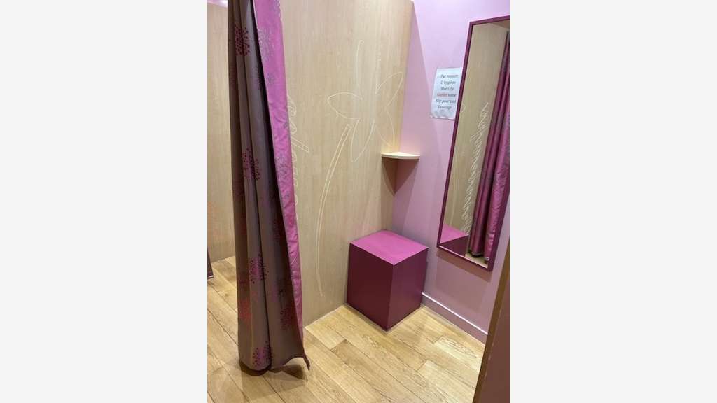 A vendre FDC lingerie clientèle fidèle à Besançon