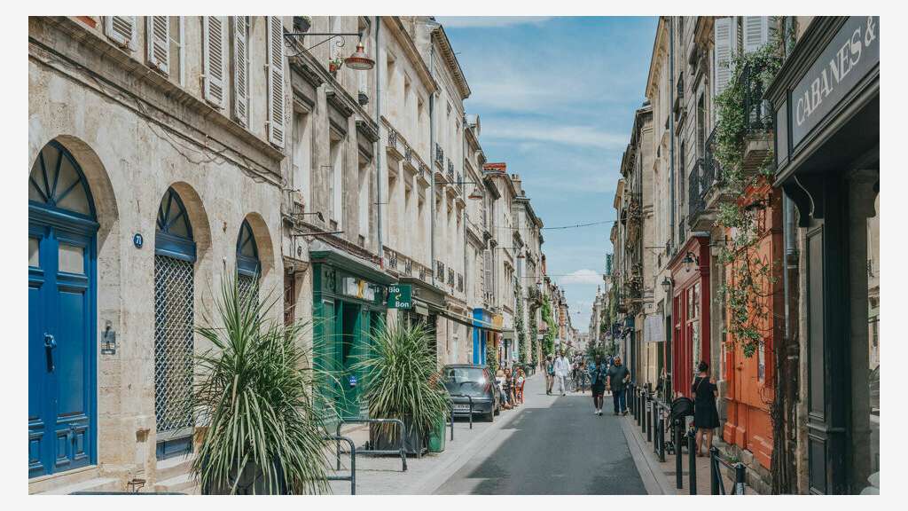 FDC donuts à vendre en galerie à Bordeaux Lac
