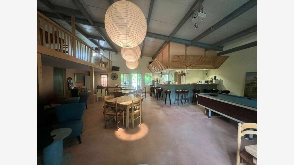 AV domaine touristique 800m² en nature Bayonne 