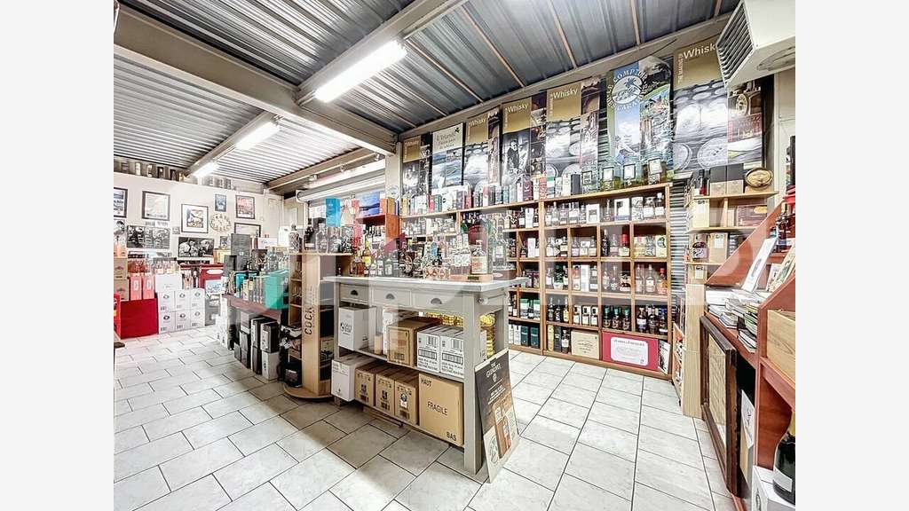 Vente FDC cave à vins et spiritueux 110m² Clermont