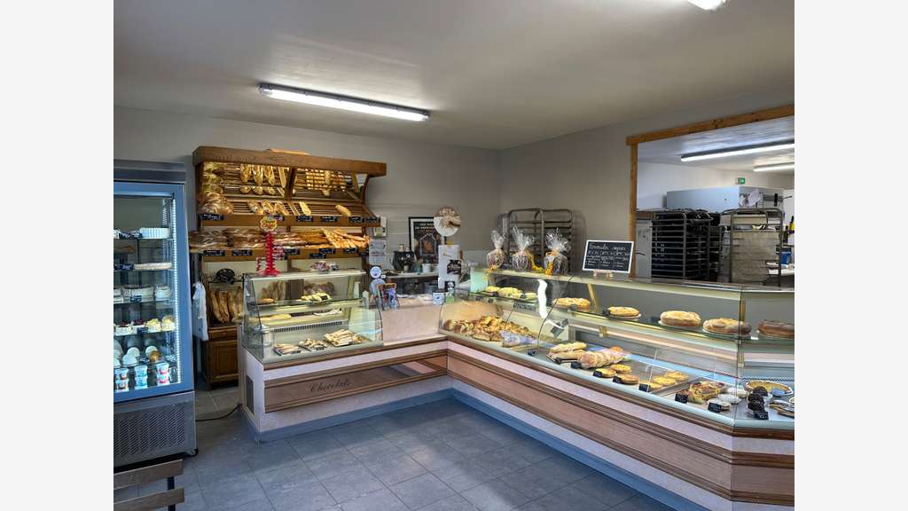 Av boulangerie patisserie à Brens - 81 Tarn