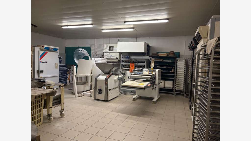AV boulangerie pâtisserie jolie vue sur la Saone