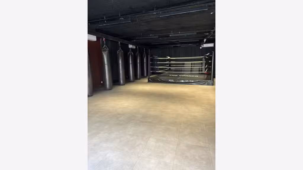 Cession FDC Studio boxe, fitness à Alfortville