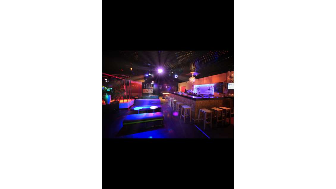 Club privé libertin activités diverses sauna……