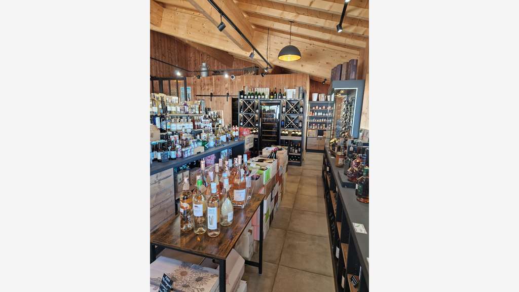 EPICERIE FINE CAVE FROMAGE LEGE CAP FERRET