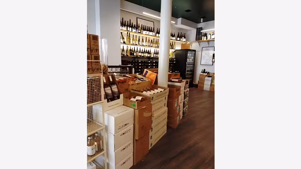 Magnifique cave à vins Paris 11 Saint Ambroise