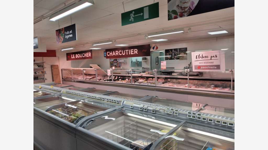 Supermarché sous enseigne à vendre en Villeneuvois