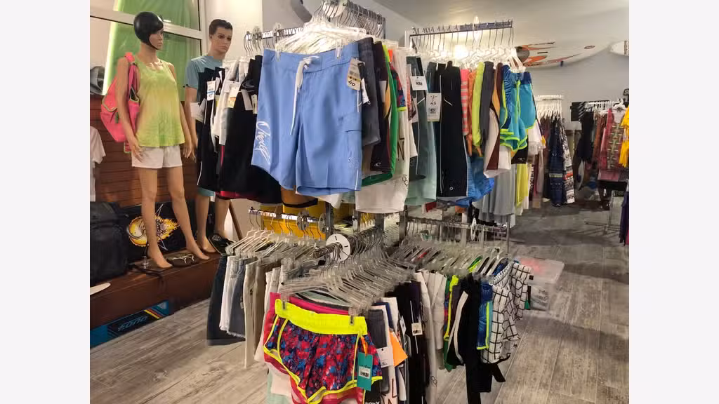 A vendre Surfshop / magasin de surf à SAINT MARTIN