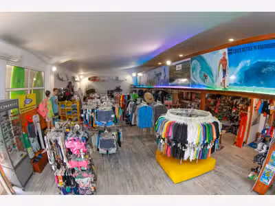 A vendre Surfshop / magasin de surf à SAINT MARTIN