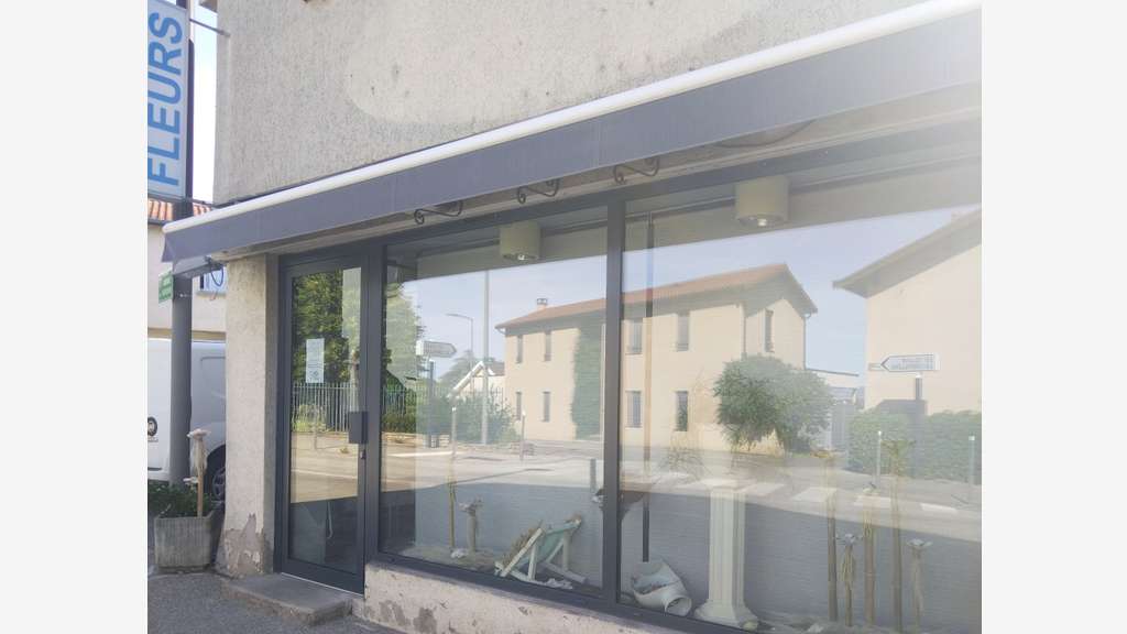A vendre boutique fleuriste dans l'Ouest Lyonnais