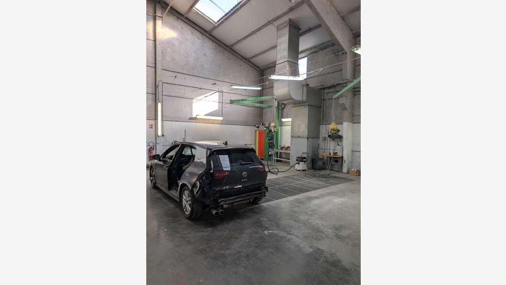 Carrosserie Automobiles VP à vendre sur Génicourt