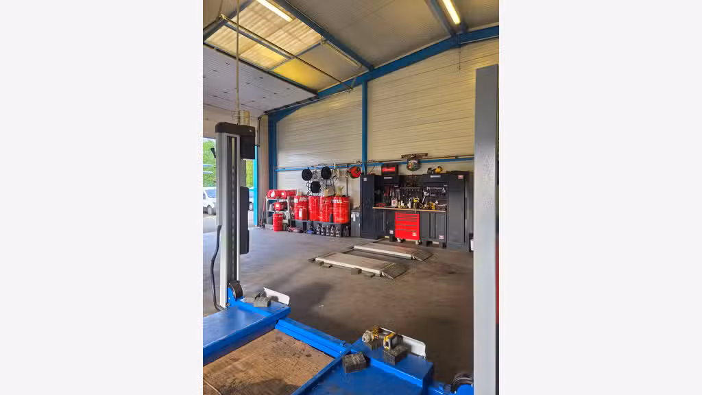 Garage automobile à vendre à Estrées Saint Denis