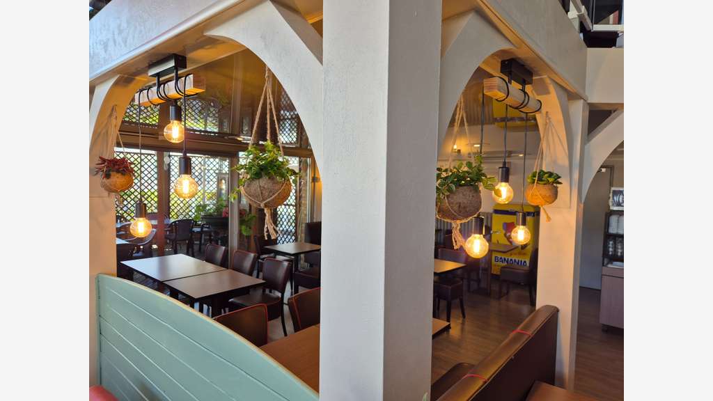 AV hôtel restaurant *** 41ch hyper centre Vierzon