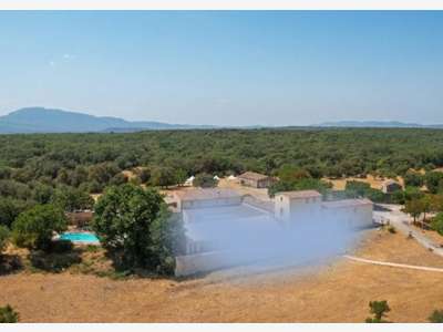 Domaine événementiel,hotel et restaurant en nature