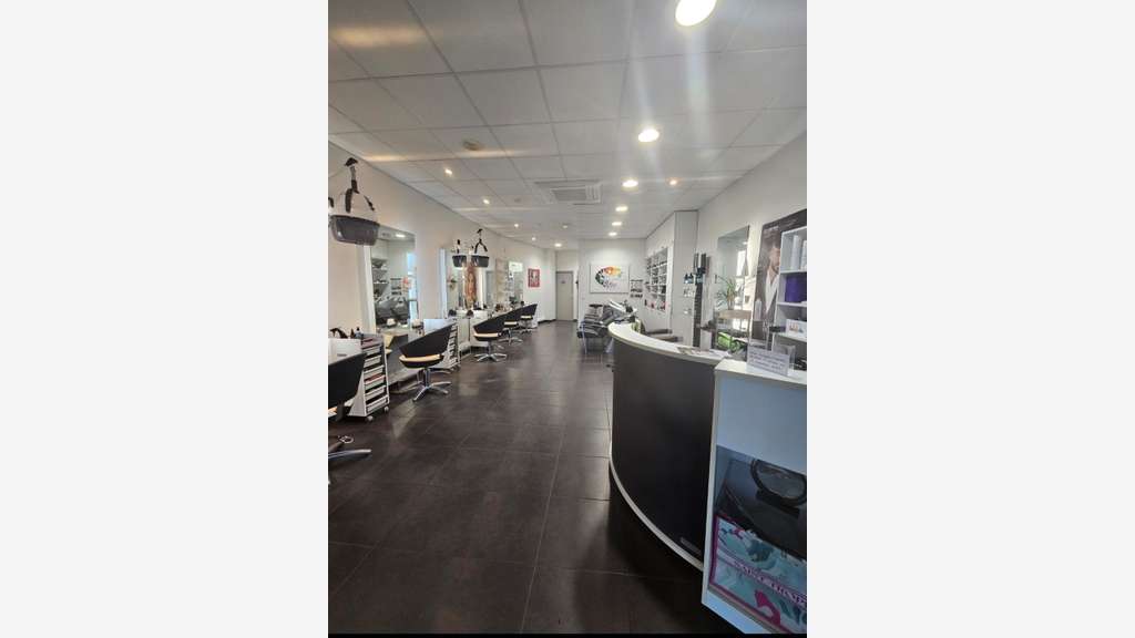 AV salon de coiffure et esthétique agglo Troyes