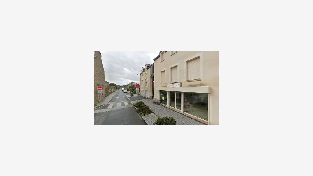 A vendre salon de coiffure en bord de mer 22