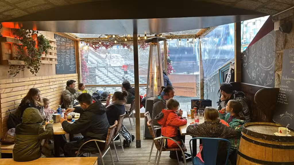 AV bar restaurant emplacement N°1 Andorre