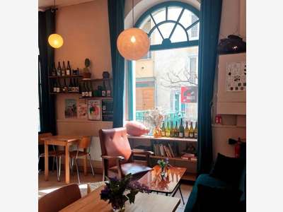 Vente bar à vin, restaurant, café à Saillans 26