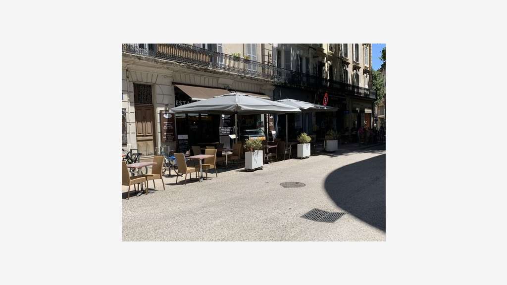 Café/restaurant à vendre à Avignon Centre