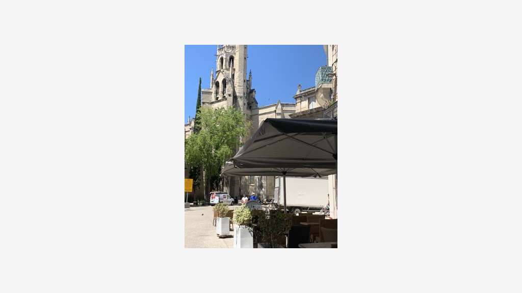 Café/restaurant à vendre à Avignon Centre