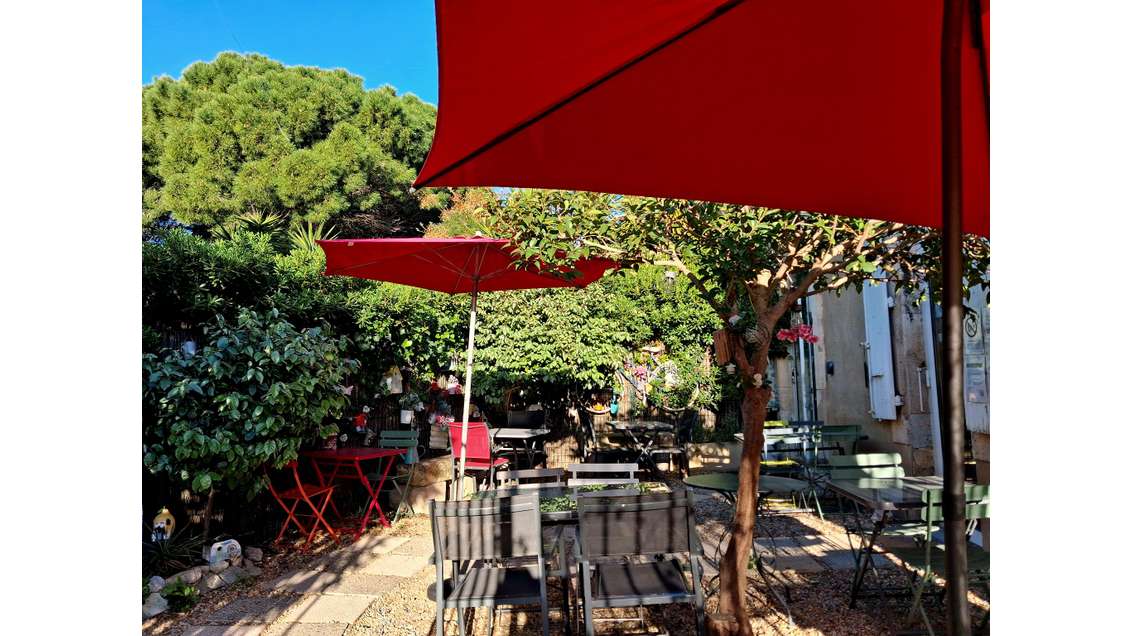 AV Restaurant / Traiteur à Sigean 10km des plages