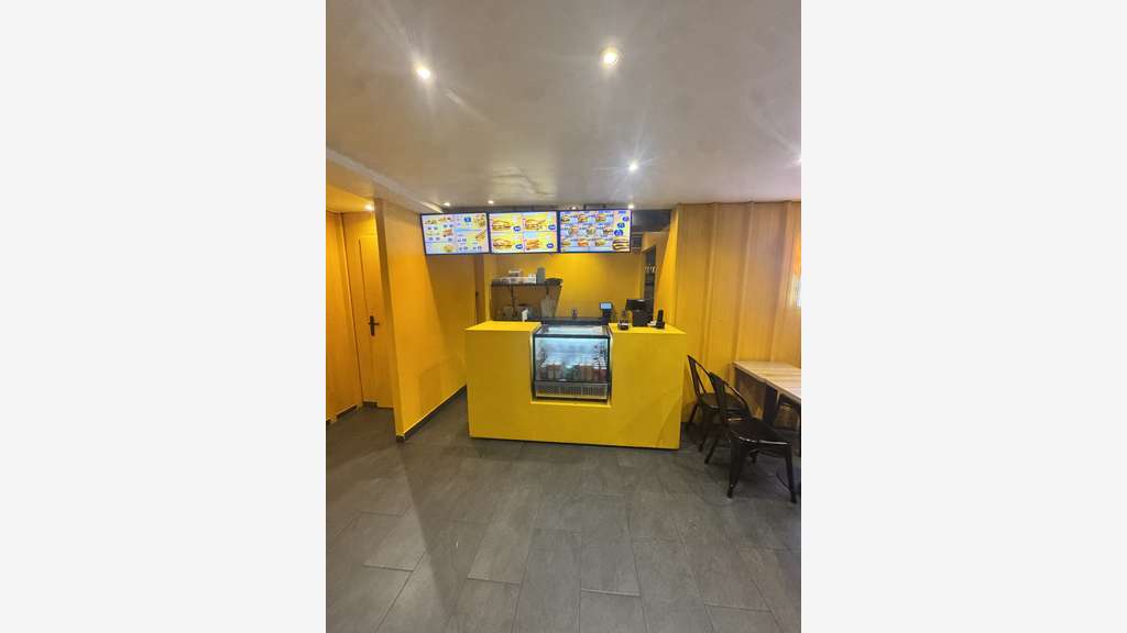 RESTAURANT À VENDRE – PARIS 14e – CA 300 K€ –