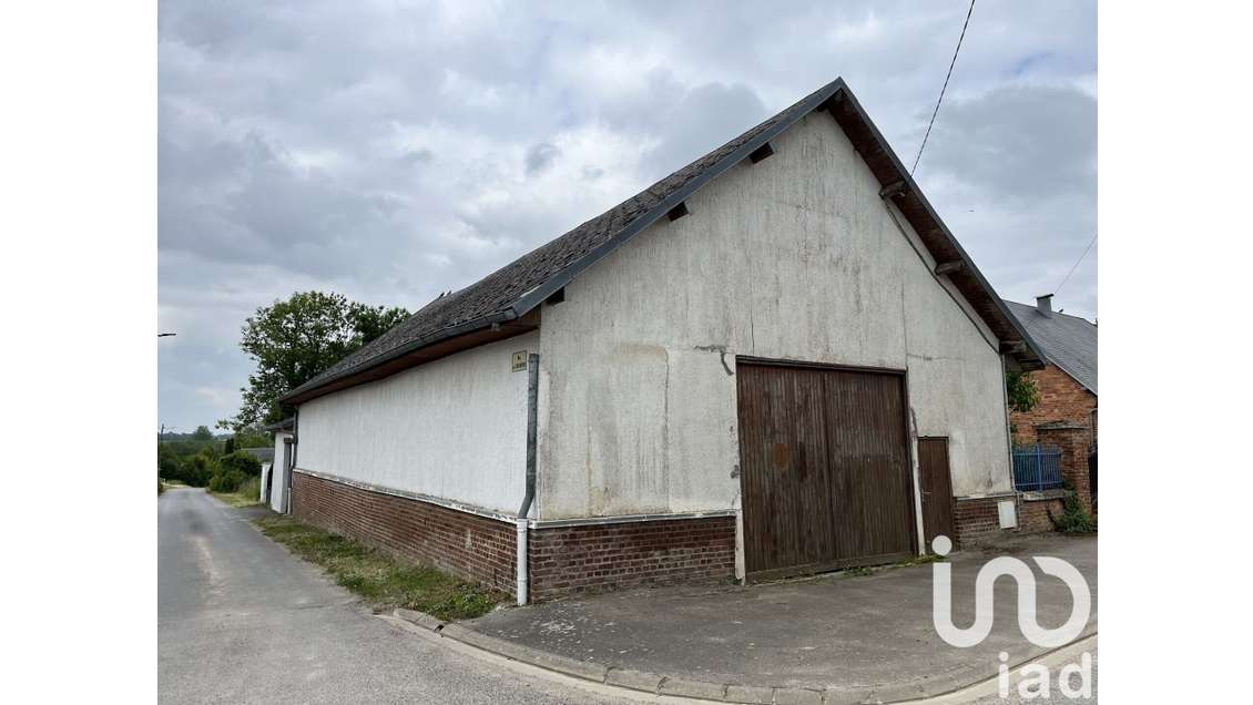 Loft/atelier à Falvy
