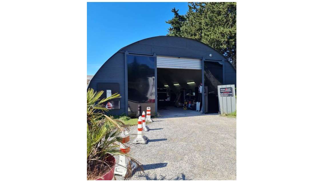 AV centre esthétique automobile clé en main 13