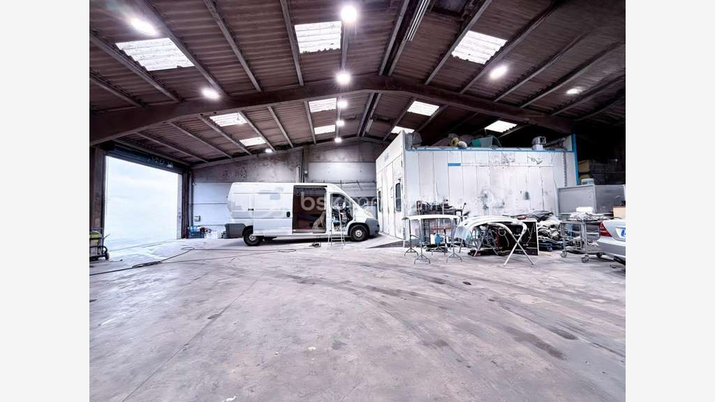 Vente garage automobile bien situé à Denain