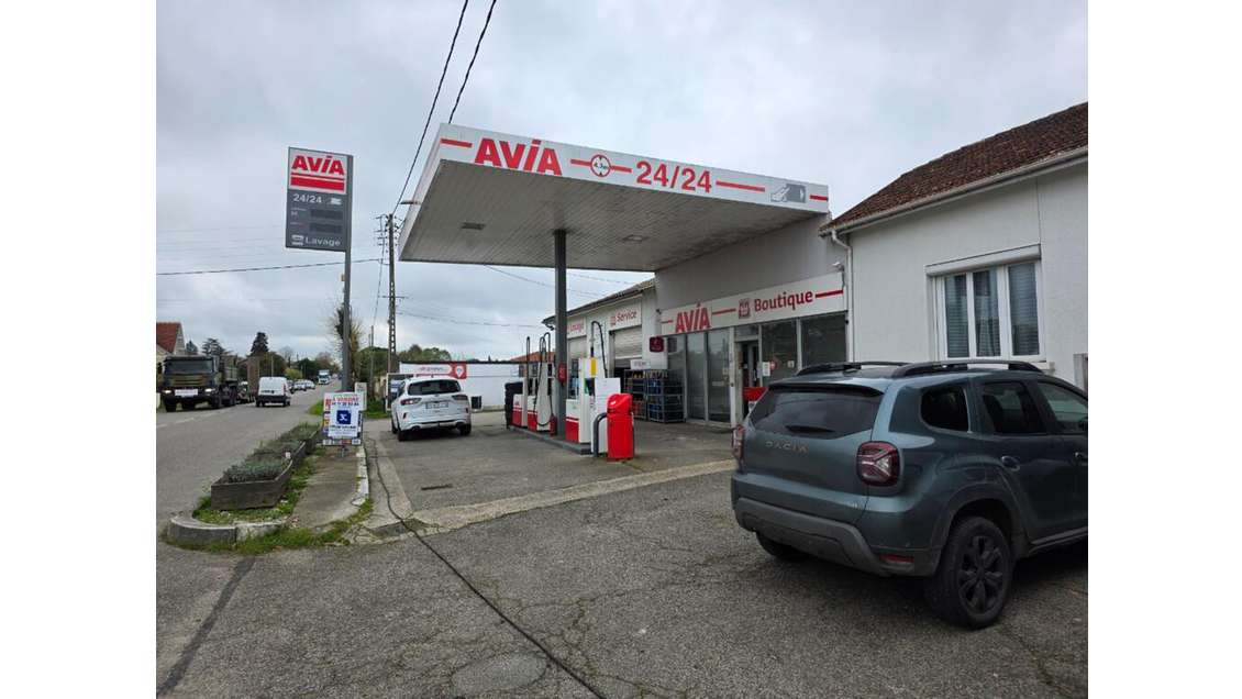Vente station service à Fleurance