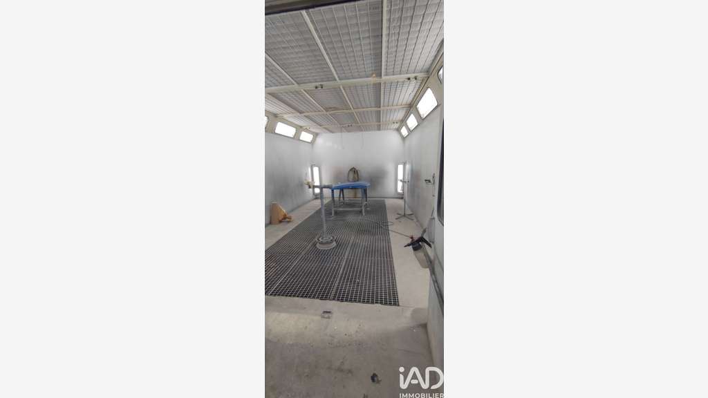 Vente garage carrosserie à Mouy