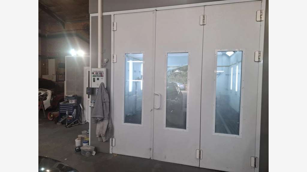 Vente FDC carrosserie peinture ZI Carros