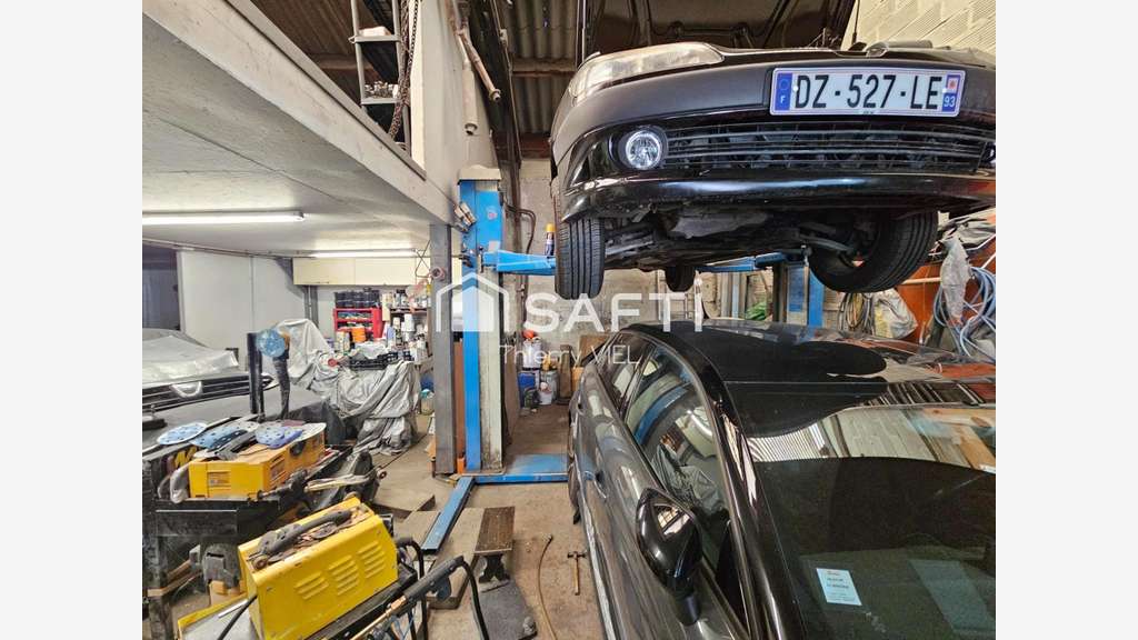 AV garage cabine peinture centre-ville Villemomble