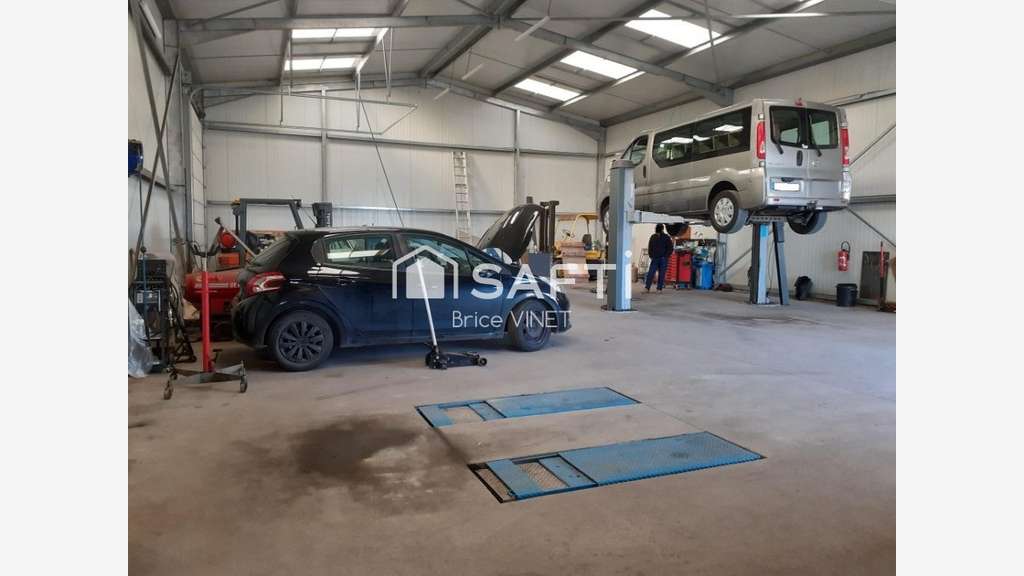 AV FDC garage 410m² secteur prisé près de Saintes
