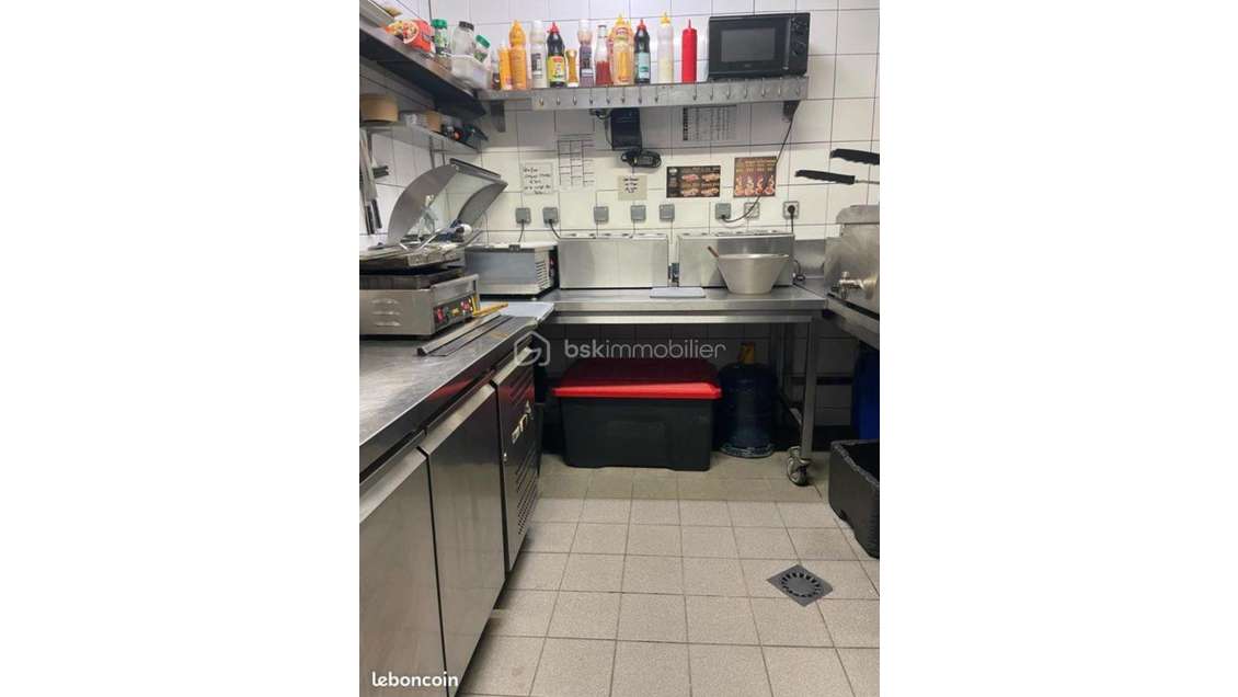 NOUVELLE EXCLUSIVITÉ ! Vente commerce à Hyères