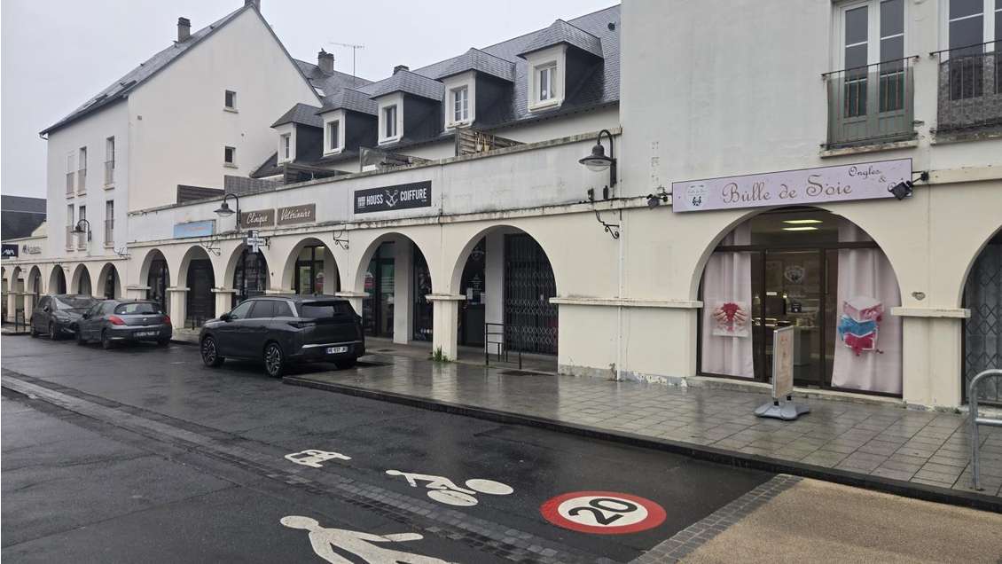 AV institut de beauté bar à ongles à Dives-sur-Mer