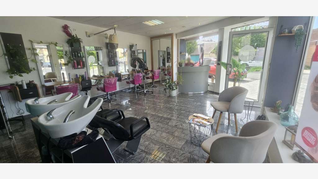 Vente salon de coiffure emplacement N°1