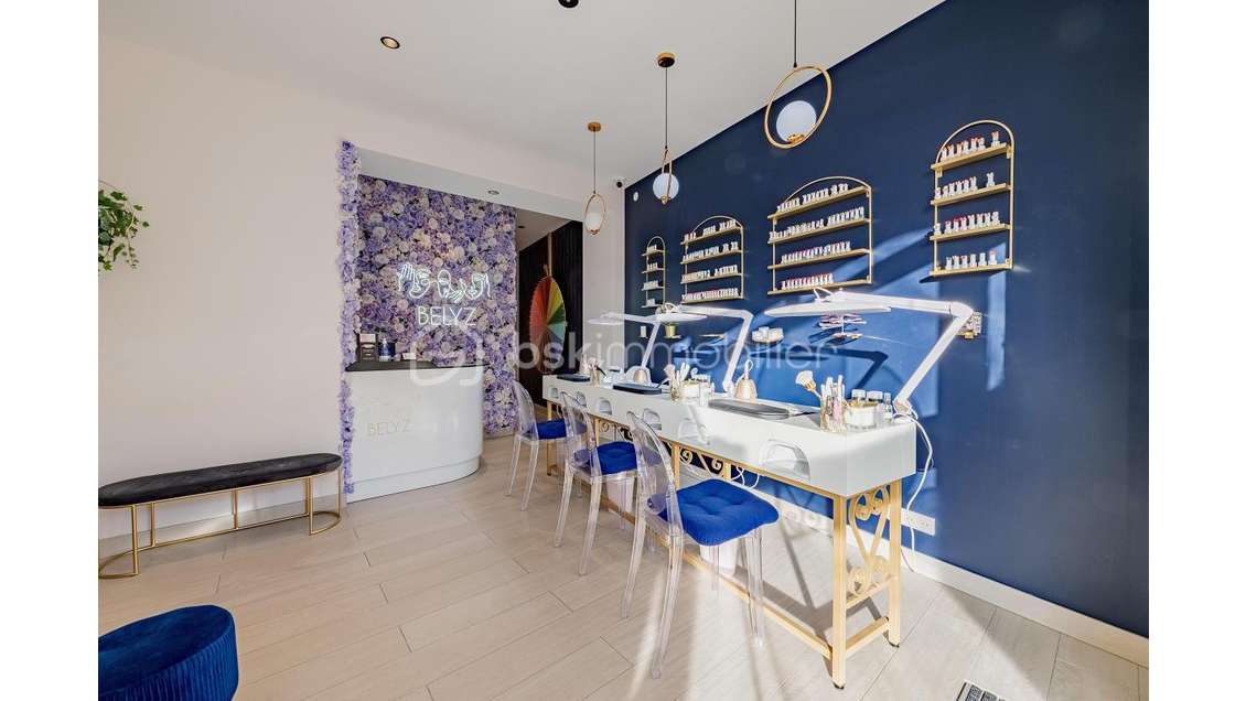 Vente institut de beauté au centre d'Arnouville