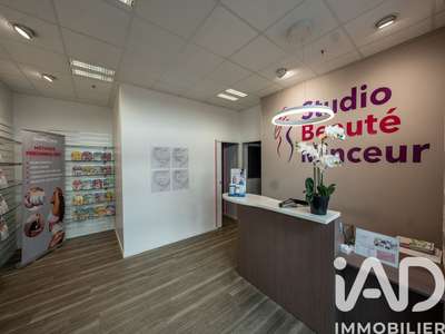 Vente salon de coiffure  zone commerciale Aubenas
