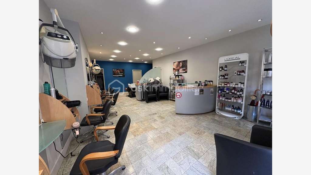 Vente salon de coiffure Bagnères de Bigorre centre