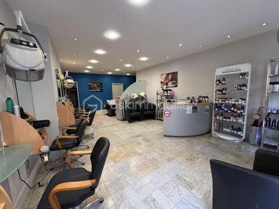 Vente salon de coiffure Bagnères de Bigorre centre