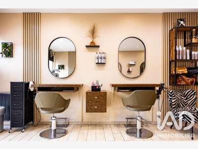 Vente Salon de coiffure au coeur de Buchy empl n°1