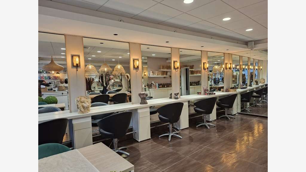 AV salon de coiffure clé en main Cannes Croisette