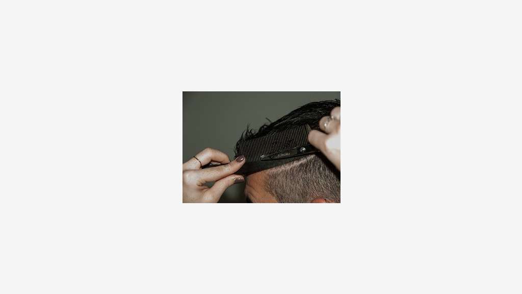 A céder SALON DE COIFFURE Idéal 1 ère installation